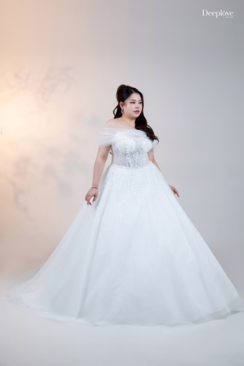 Deeplove Wedding Studio | ดีพเลิฟ ชุดเจ้าสาวมินิมอล, ชุดเจ้าสาว, ชุดเจ้าบ่าว, ชุดไทยแต่งงาน , ชุดไทยเจ้าสาว โดยเฉพาะ