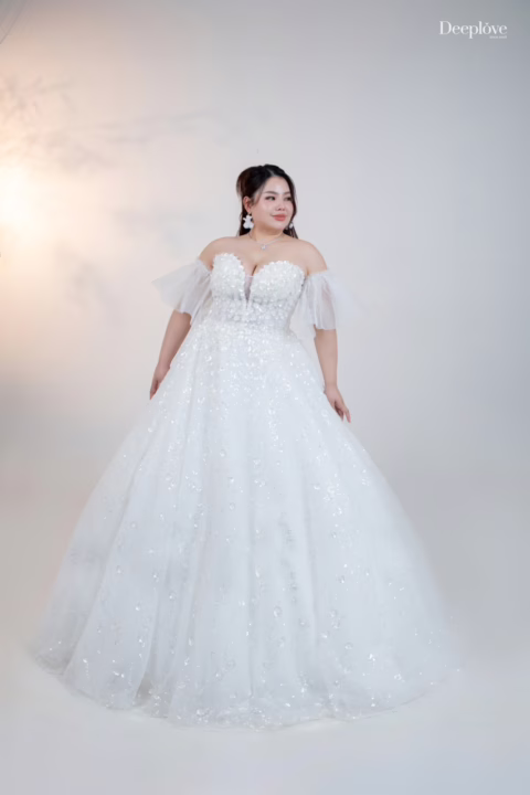 Deeplove Wedding Studio | ดีพเลิฟ ชุดเจ้าสาวมินิมอล, ชุดเจ้าสาว, ชุดเจ้าบ่าว, ชุดไทยแต่งงาน , ชุดไทยเจ้าสาว โดยเฉพาะ