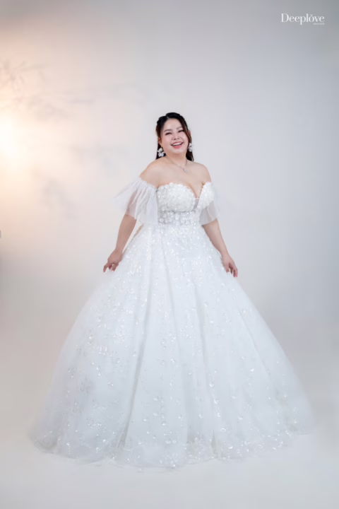 Deeplove Wedding Studio | ดีพเลิฟ ชุดเจ้าสาวมินิมอล, ชุดเจ้าสาว, ชุดเจ้าบ่าว, ชุดไทยแต่งงาน , ชุดไทยเจ้าสาว โดยเฉพาะ