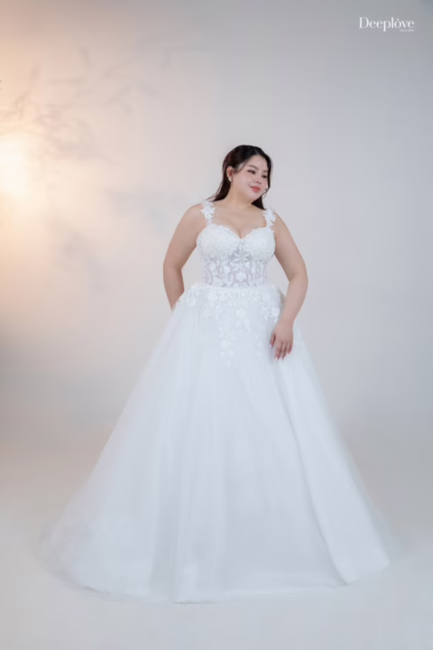 Deeplove Wedding Studio | ดีพเลิฟ ชุดเจ้าสาวมินิมอล, ชุดเจ้าสาว, ชุดเจ้าบ่าว, ชุดไทยแต่งงาน , ชุดไทยเจ้าสาว โดยเฉพาะ