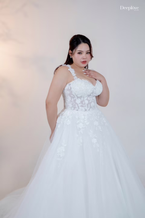 Deeplove Wedding Studio | ดีพเลิฟ ชุดเจ้าสาวมินิมอล, ชุดเจ้าสาว, ชุดเจ้าบ่าว, ชุดไทยแต่งงาน , ชุดไทยเจ้าสาว โดยเฉพาะ
