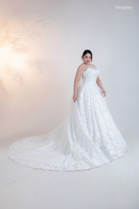 Deeplove Wedding Studio | ดีพเลิฟ ชุดเจ้าสาวมินิมอล, ชุดเจ้าสาว, ชุดเจ้าบ่าว, ชุดไทยแต่งงาน , ชุดไทยเจ้าสาว โดยเฉพาะ