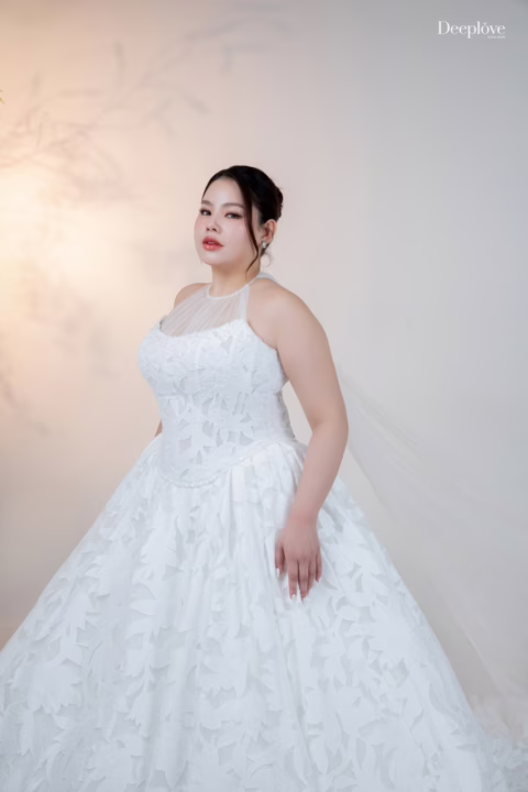 Deeplove Wedding Studio | ดีพเลิฟ ชุดเจ้าสาวมินิมอล, ชุดเจ้าสาว, ชุดเจ้าบ่าว, ชุดไทยแต่งงาน , ชุดไทยเจ้าสาว โดยเฉพาะ