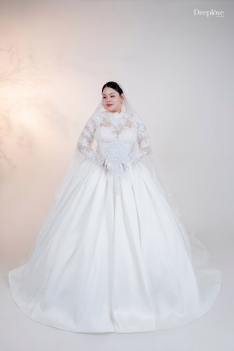 Deeplove Wedding Studio | ดีพเลิฟ ชุดเจ้าสาวมินิมอล, ชุดเจ้าสาว, ชุดเจ้าบ่าว, ชุดไทยแต่งงาน , ชุดไทยเจ้าสาว โดยเฉพาะ