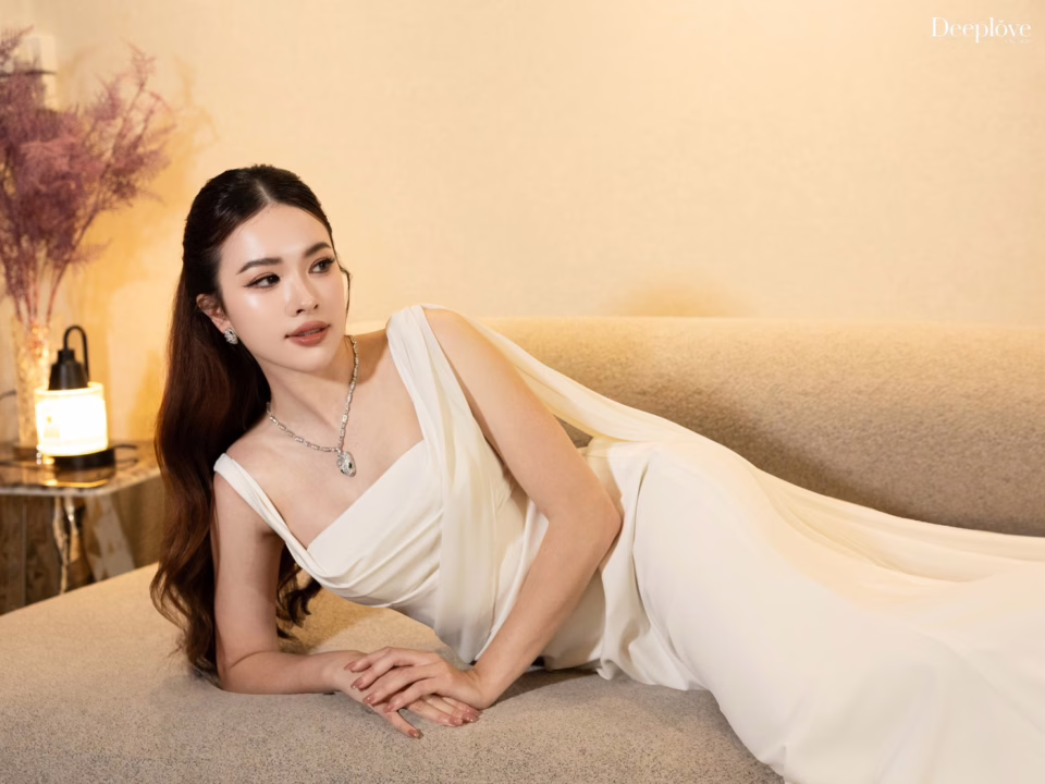 Deeplove Wedding Studio | ดีพเลิฟ ชุดเจ้าสาวมินิมอล, ชุดเจ้าสาว, ชุดเจ้าบ่าว, ชุดไทยแต่งงาน , ชุดไทยเจ้าสาว โดยเฉพาะ