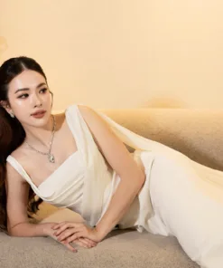 Alternative view of ชุดเจ้าสาวทรงเข้ารูป ผ้า 𝗞𝗼𝗿𝗲𝗮𝗻 𝗷𝗲𝗿𝘀𝗲𝘆