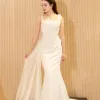 ชุดเจ้าสาวทรงเข้ารูป