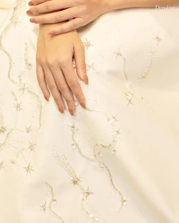 Deeplove Wedding Studio | ดีพเลิฟ ชุดเจ้าสาวมินิมอล, ชุดเจ้าสาว, ชุดเจ้าบ่าว, ชุดไทยแต่งงาน , ชุดไทยเจ้าสาว โดยเฉพาะ