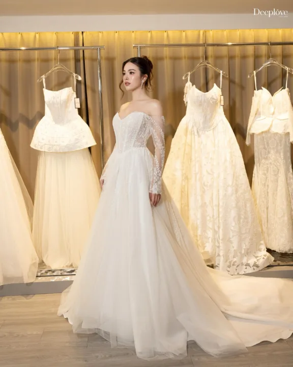 Deeplove Wedding Studio | ดีพเลิฟ ชุดเจ้าสาวมินิมอล, ชุดเจ้าสาว, ชุดเจ้าบ่าว, ชุดไทยแต่งงาน , ชุดไทยเจ้าสาว โดยเฉพาะ