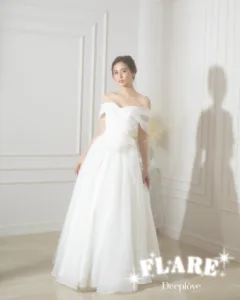 ชุดเจ้าสาวมินิมอล