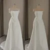ชุดเจ้าสาวทรงเอไลน์