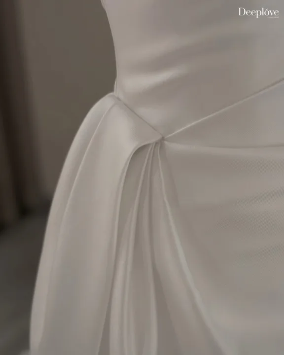 Deeplove Wedding Studio | ดีพเลิฟ ชุดเจ้าสาวมินิมอล, ชุดเจ้าสาว, ชุดเจ้าบ่าว, ชุดไทยแต่งงาน , ชุดไทยเจ้าสาว โดยเฉพาะ