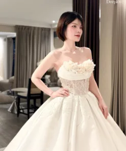 Alternative view of ชุดเจ้าสาวทรงบอลแกวผ้าไหมมิคาโด้สี ivory