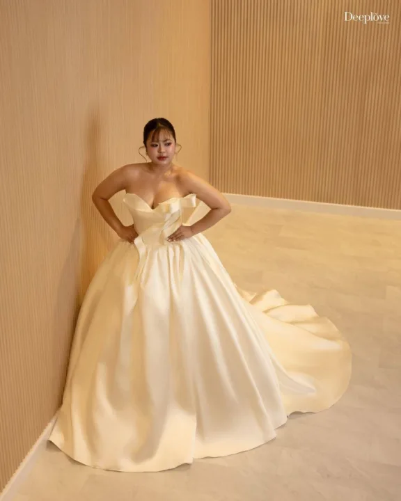 Deeplove Wedding Studio | ดีพเลิฟ ชุดเจ้าสาวมินิมอล, ชุดเจ้าสาว, ชุดเจ้าบ่าว, ชุดไทยแต่งงาน , ชุดไทยเจ้าสาว โดยเฉพาะ