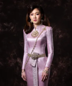 ชุดไทยบรมพิมาน